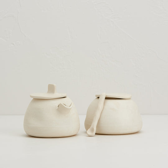 Burt + Sophie – Cream & Sugar